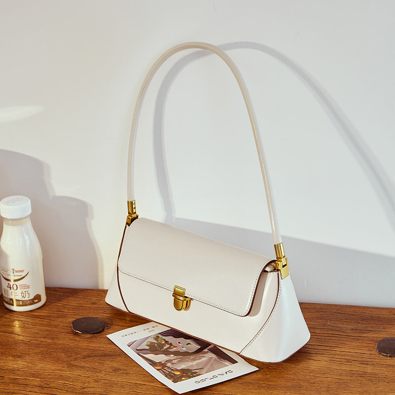 Elegant Leather Tote Purse