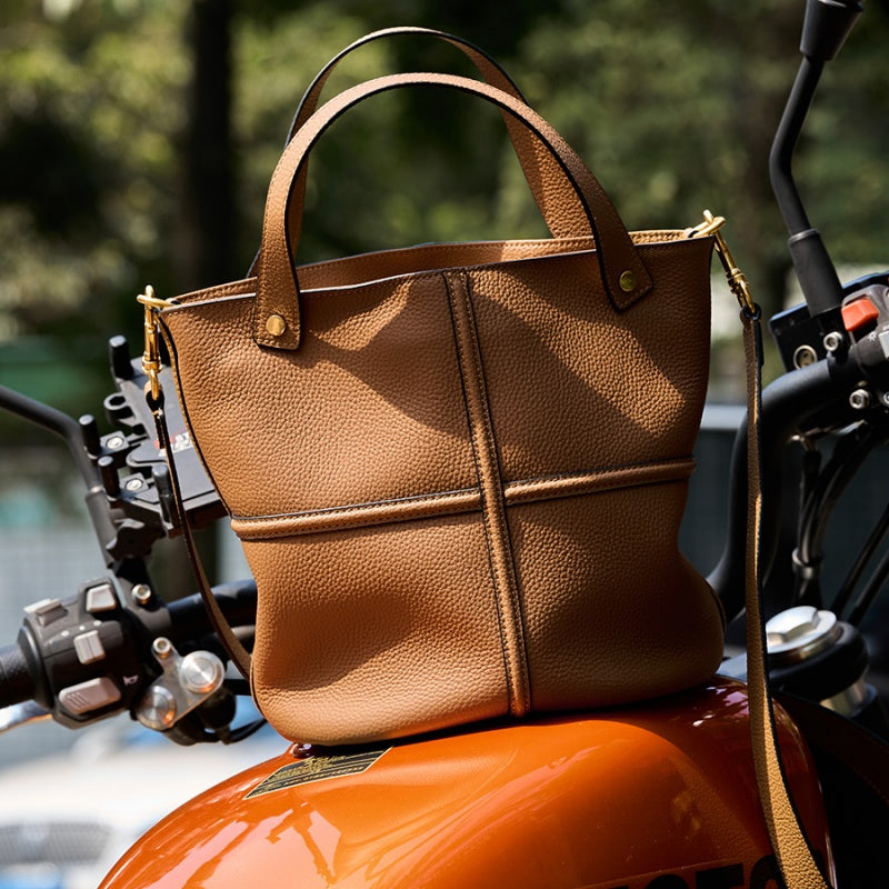 Retro Leather Crossbody Purse