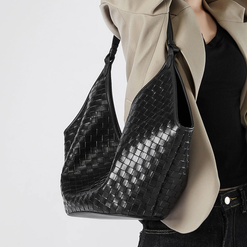 Sophisticated Leather Tote Purse