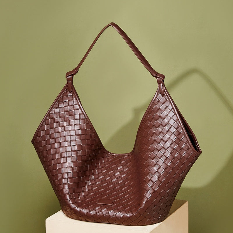 Sophisticated Leather Tote Purse