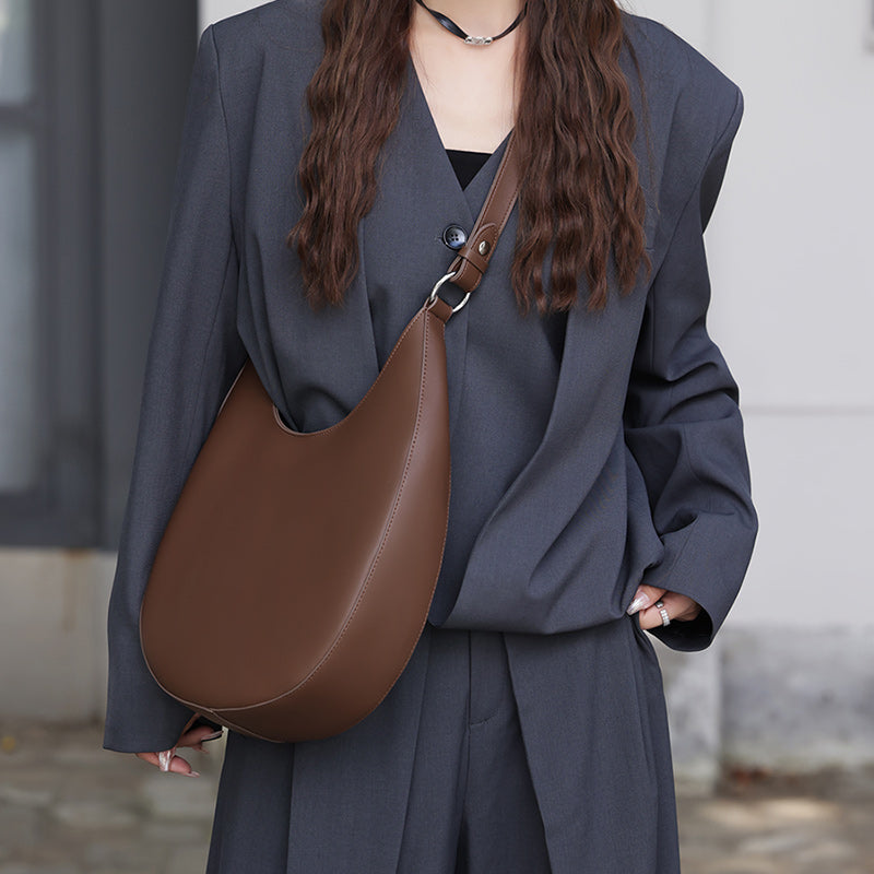 Classic Minimalist Shoulder Bag