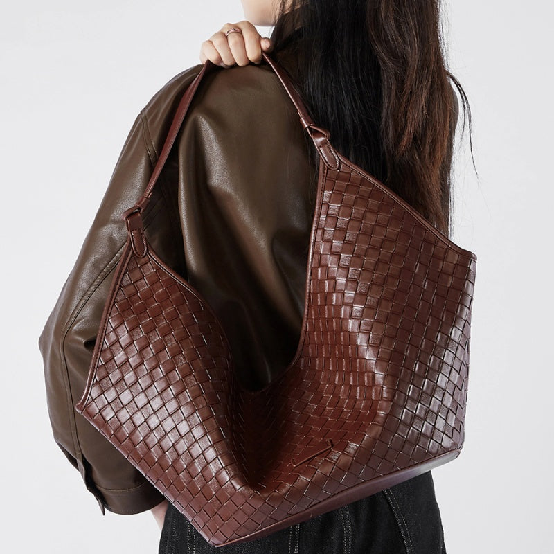 Sophisticated Leather Tote Purse