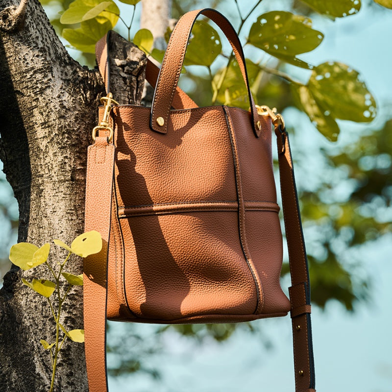 Retro Leather Crossbody Purse
